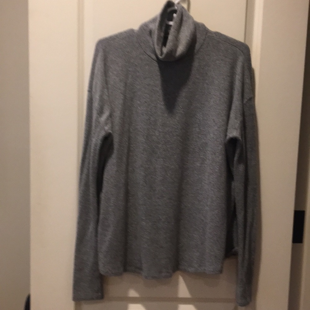 Brandy Melville Womens pullover Turtleneck Sweater wool blend Italy size OS grey